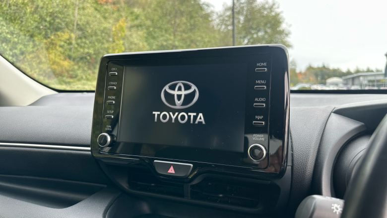 Toyota Yaris 1.5 Hybrid Design 5dr CVT Hybrid Hatchback